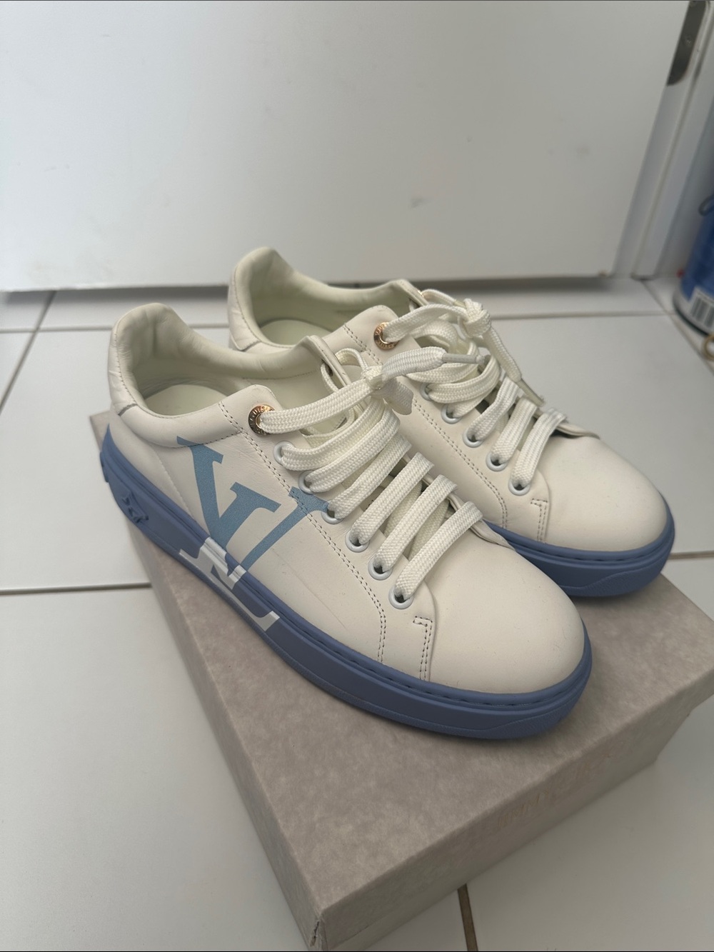 Louis Vuitton White & Light Blue Kids Low-Top Sneakers